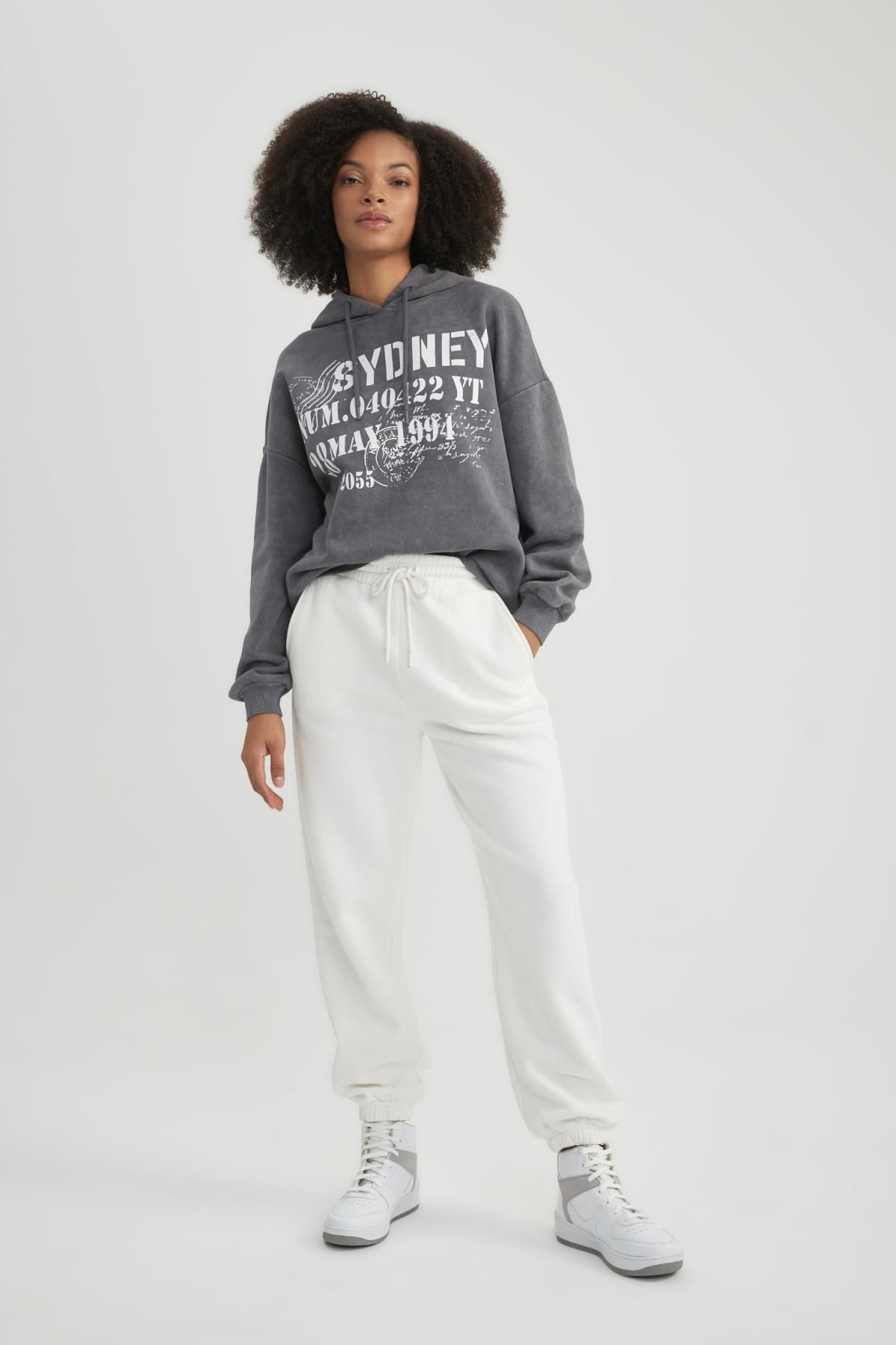 شلوار ورزشی زنانه 788936984