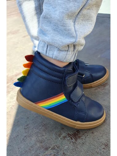 اسنیکر پسرانه فرست استپ کد  | First Step