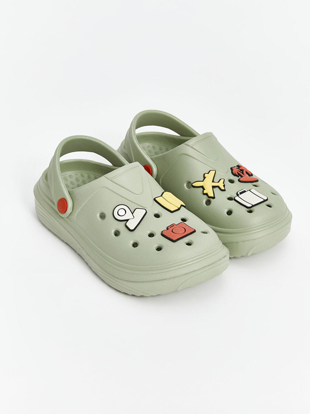 صندل ال سی وایکیکی