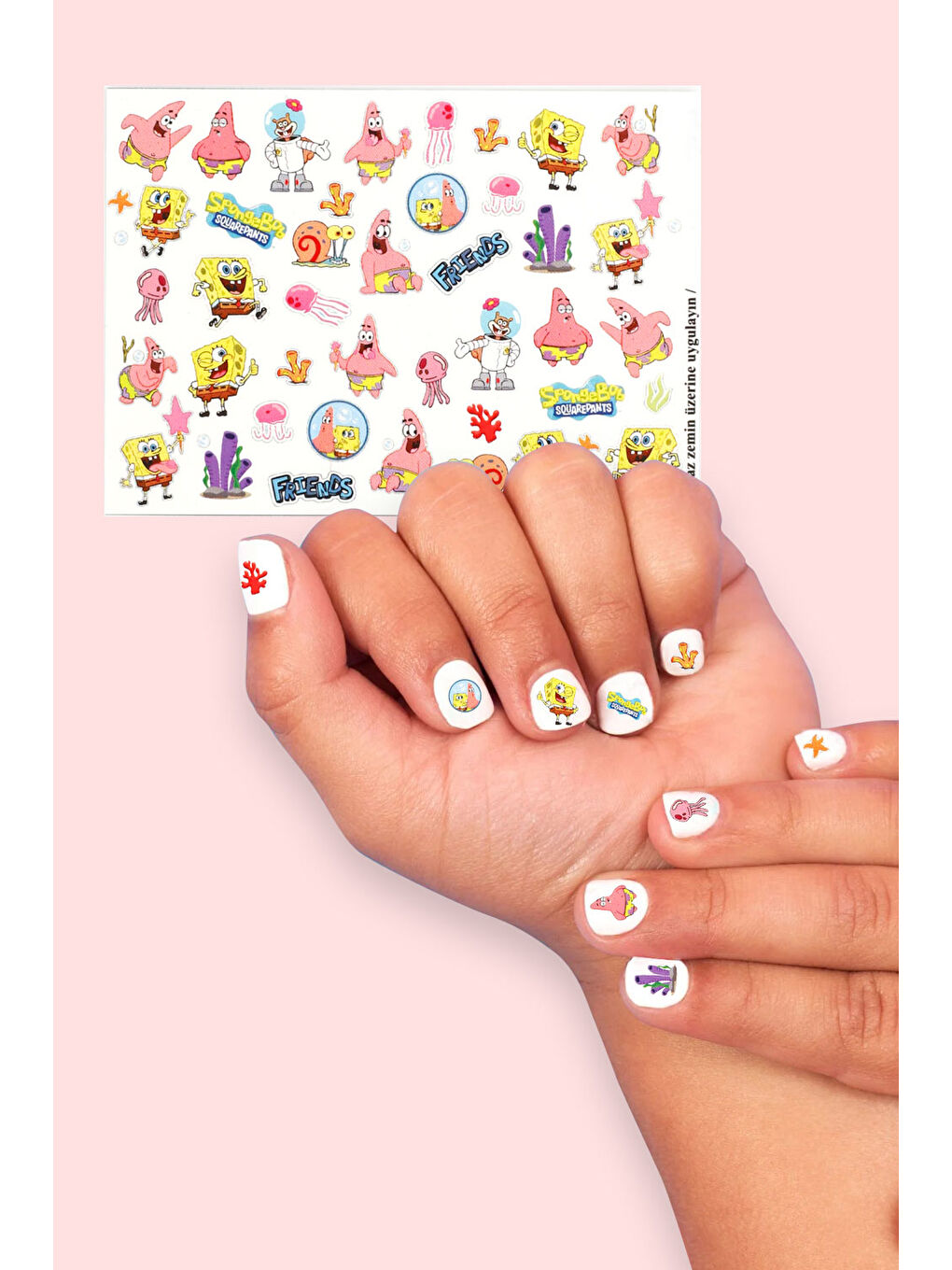 ناخن مصنوعی مابل