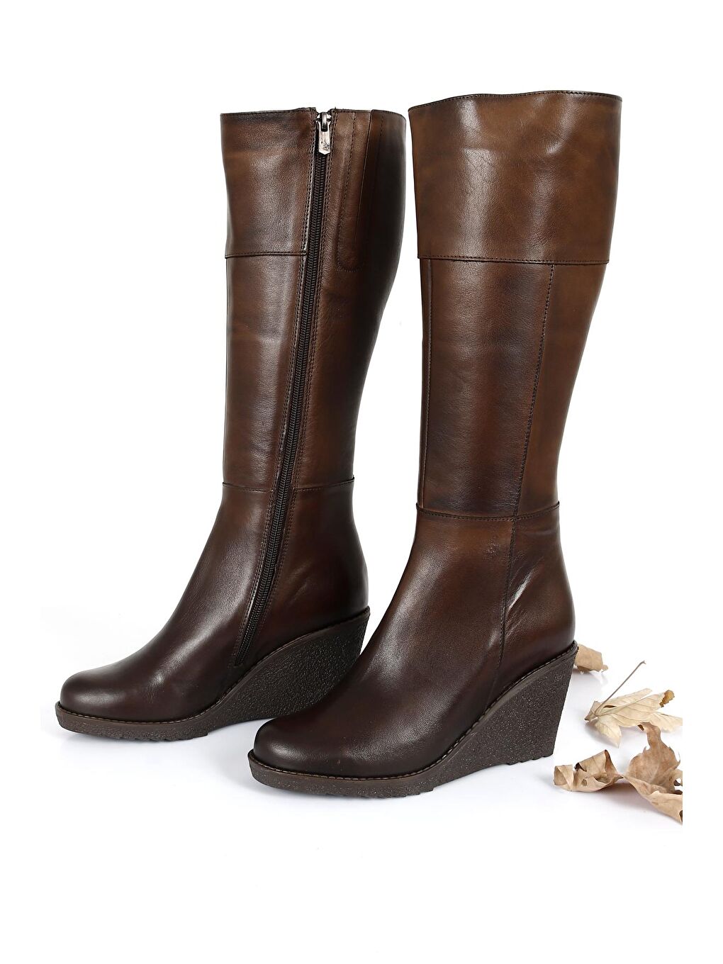 چکمه گوندری