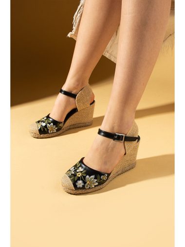 صندل زنانه پمبه پوتین اورجینال | S000360387 Pembe Potin