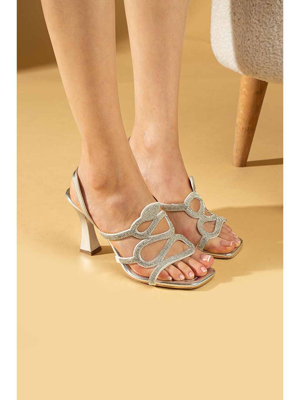 کفش پاشنه بلند پمبه پوتین