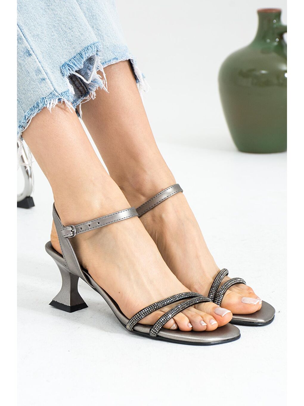 کفش پاشنه بلند پمبه پوتین