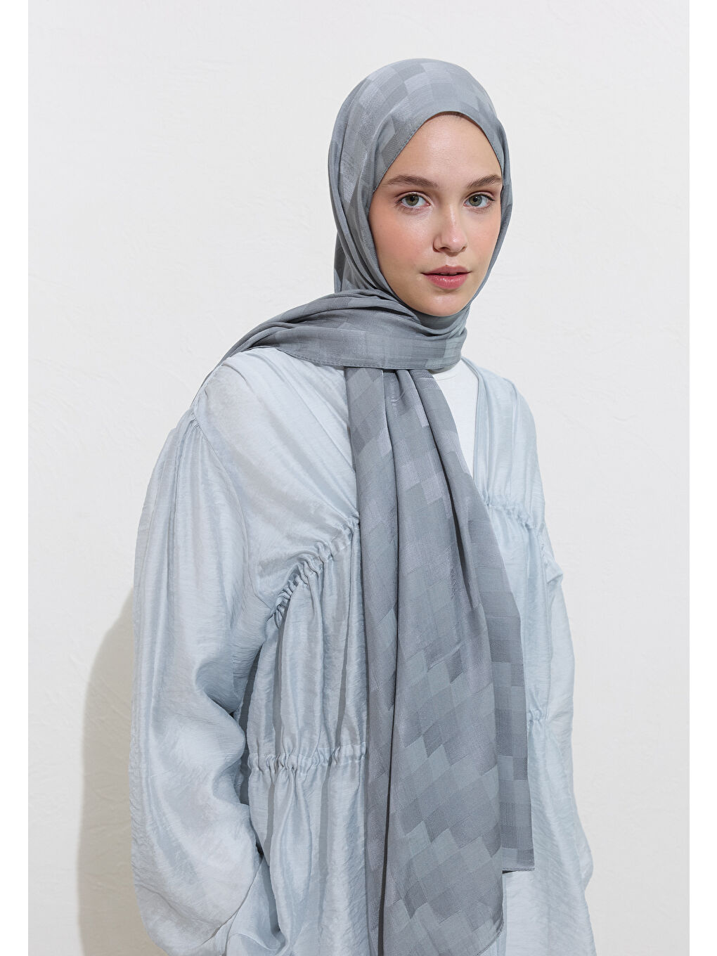 شال  فرش اسکارف