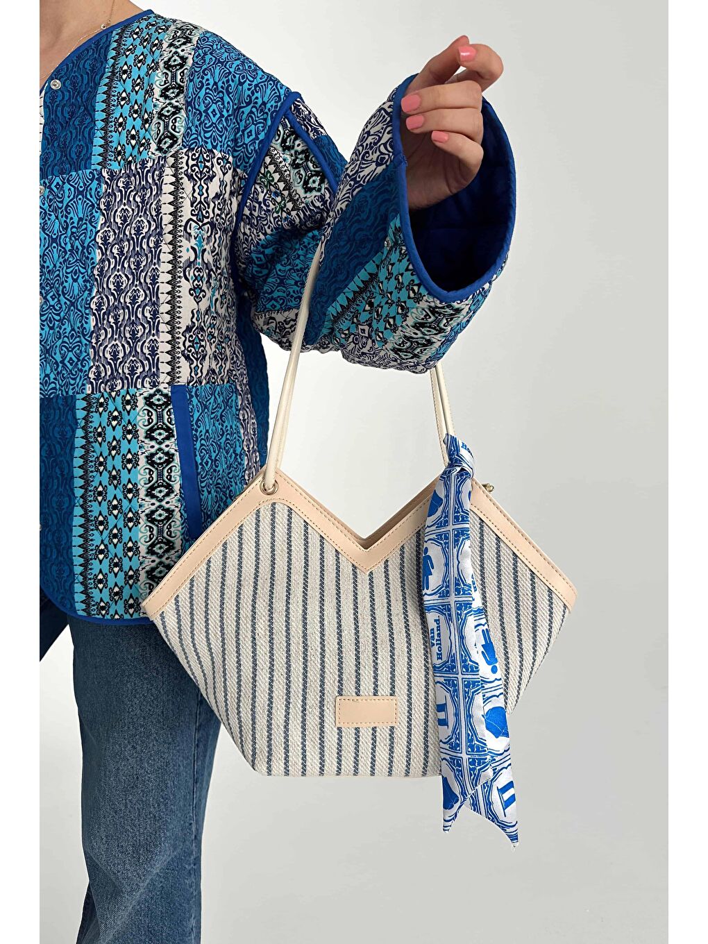 کیف رودوشی بیپانیا