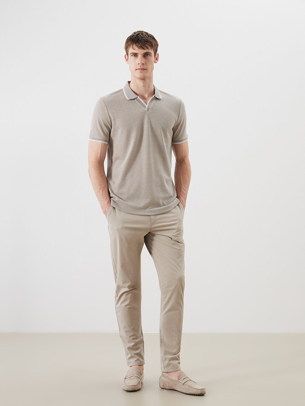 شلوار چینو ال سی وایکیکی