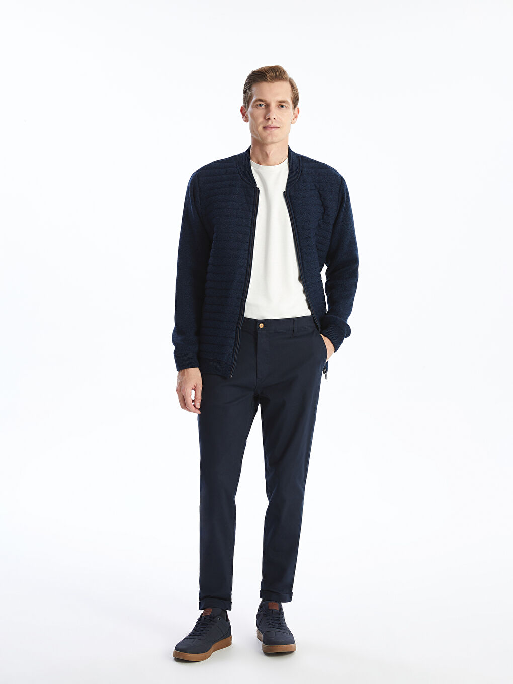 شلوار چینو ال سی وایکیکی