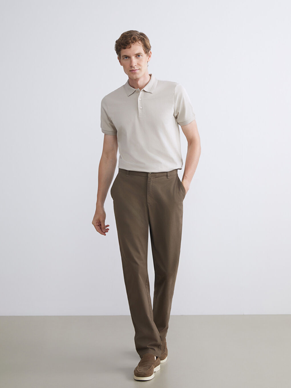 شلوار چینو ال سی وایکیکی