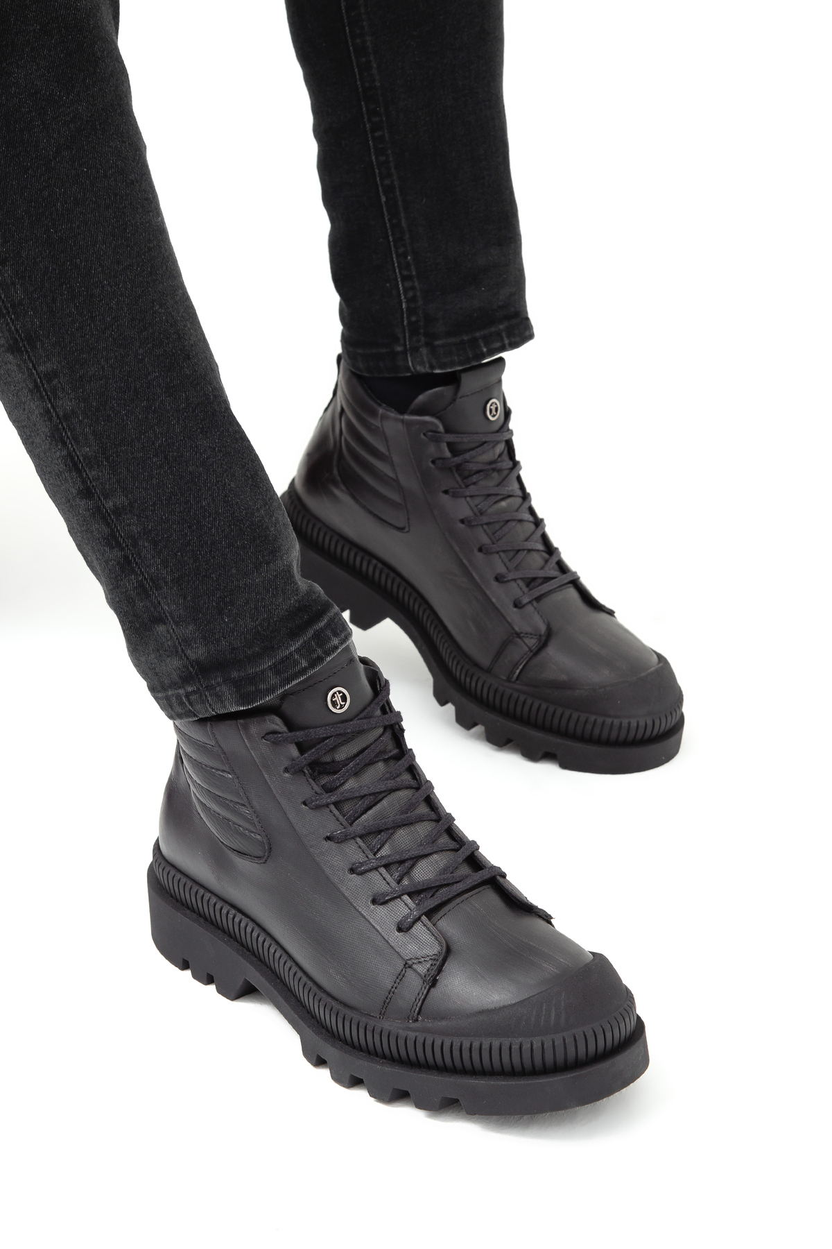 بوت  مردانه 370577293